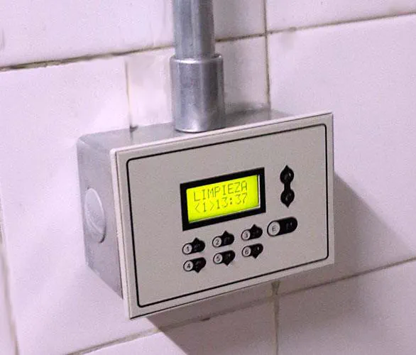 Keypad DMX de 250 canales y 6 escenas