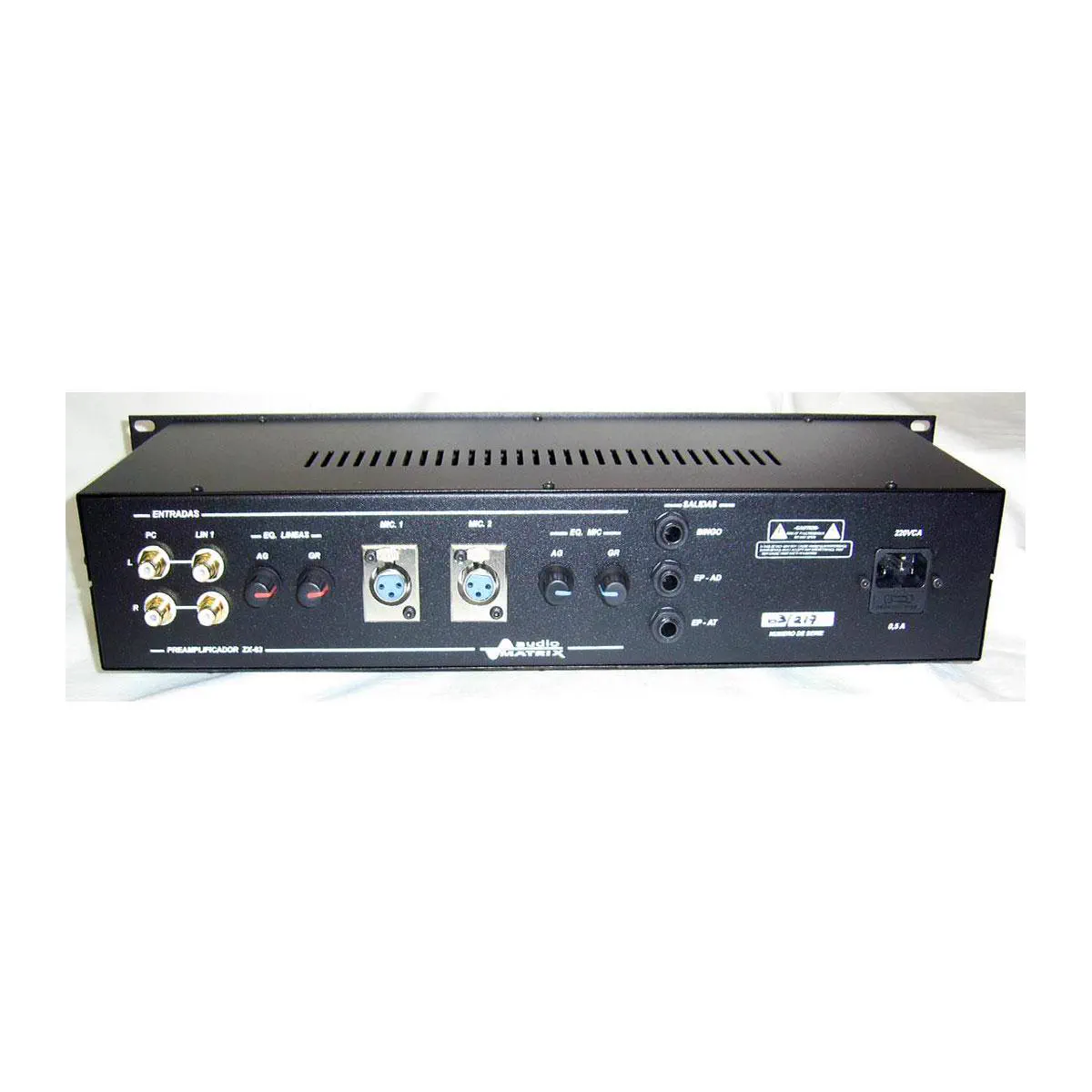 Preamplificador (ZX-63)
