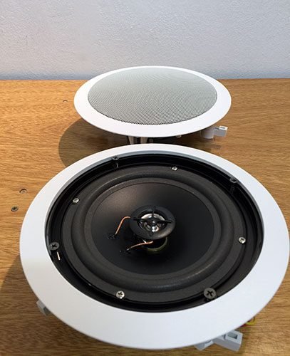 Parlante de 2 vias de embutir 10W