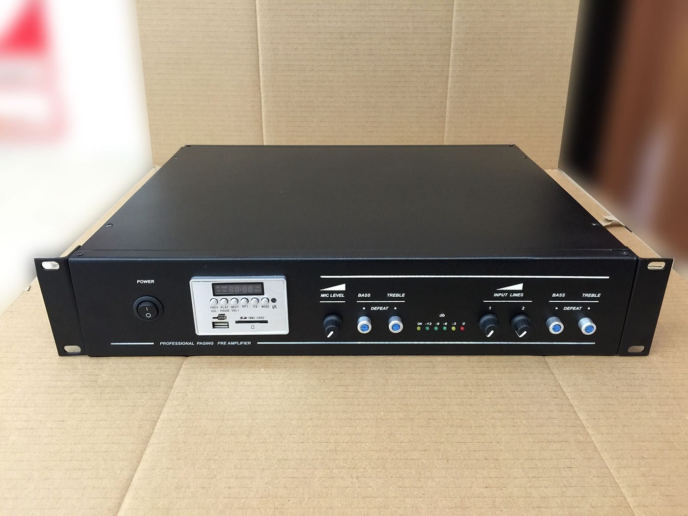 Preamplificador PA-900 con reproductor Mp3