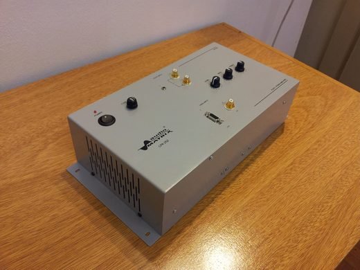 Amplificador + plate de conexionado multimedia integrado en un mismo gabinete - foto 9