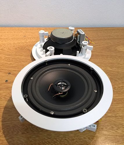 Parlante de 2 vias de embutir 10W - foto 2