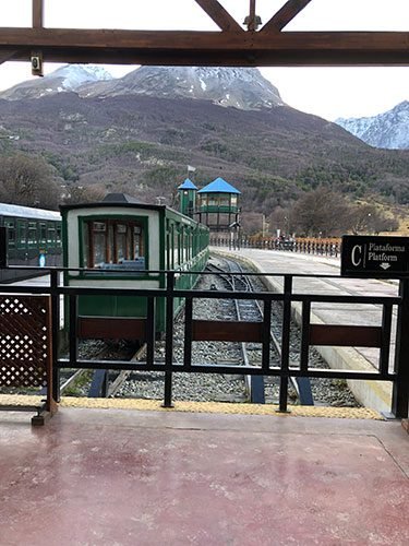 (AUDIO) Sistema de interpretación para siete idiomas.(Tren del Fin del Mundo) - foto 39